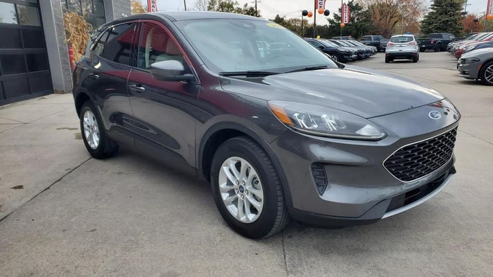 2020 Ford Escape SE Sport Utility 4D in Brownstown, MI - George's Used Cars