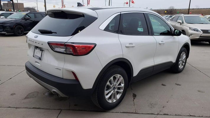 2022 Ford Escape SE Sport Utility 4D in Brownstown, MI - George's Used Cars