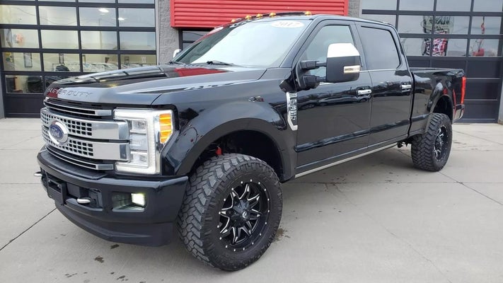 2017 Ford F350 Super Duty Crew Cab Platinum Pickup 4D 6 3/4 ft in Brownstown, MI - George's Used Cars